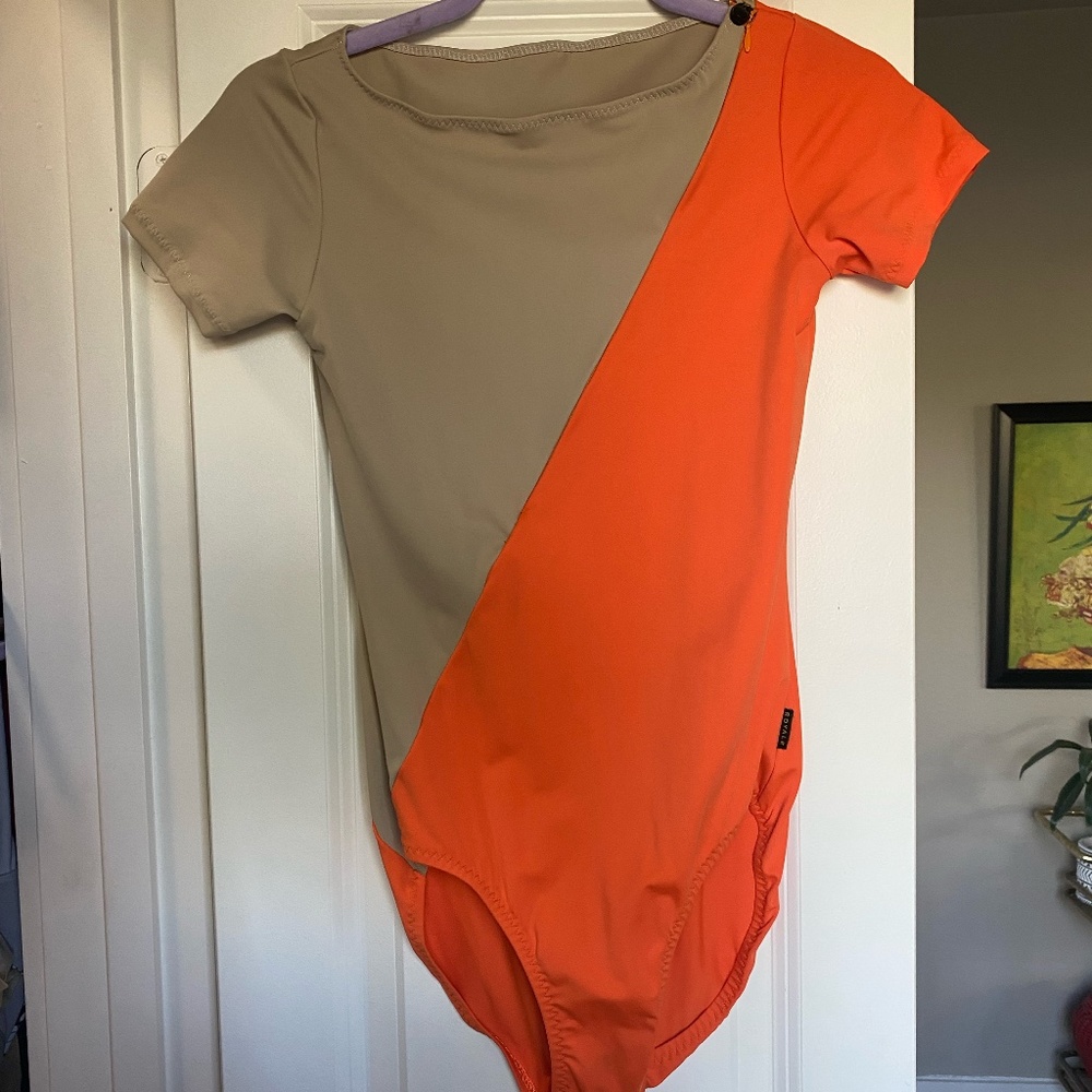 Two Toned Short Sleeve Active Royale Leotard